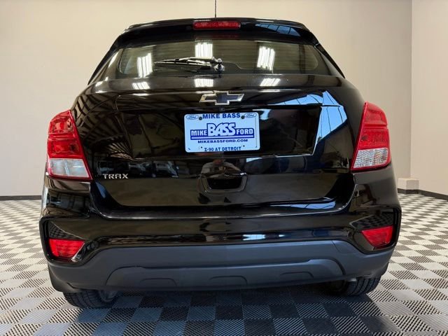 Used 2019 Black Metallic Chevrolet LS image 10