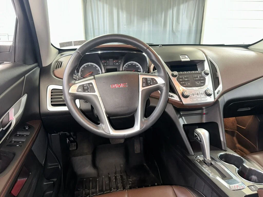 Used 2011 GMC Terrain SLT-2 with VIN 2CTFLWE50B6273382 for sale in Youngstown, OH
