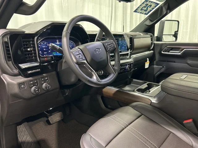 2026 Chevrolet Silverado 3500HD High Country - Photo 18