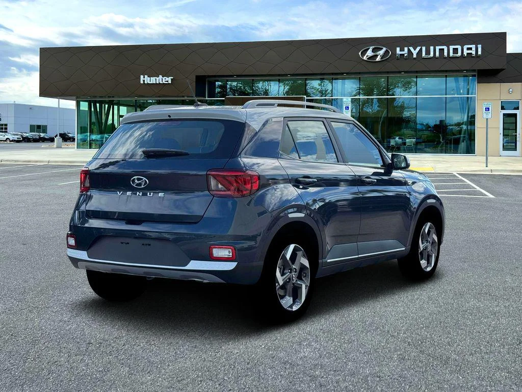2026 Hyundai Venue SEL - Photo 7