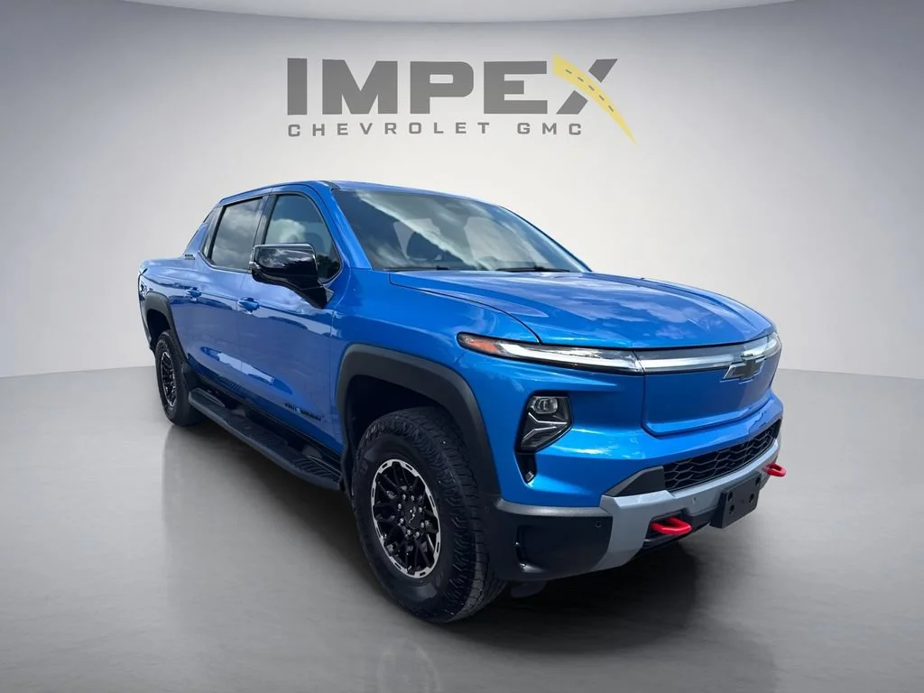 Used 2026 Riptide Blue Metallic Chevrolet Trail Boss - Max Range image 7
