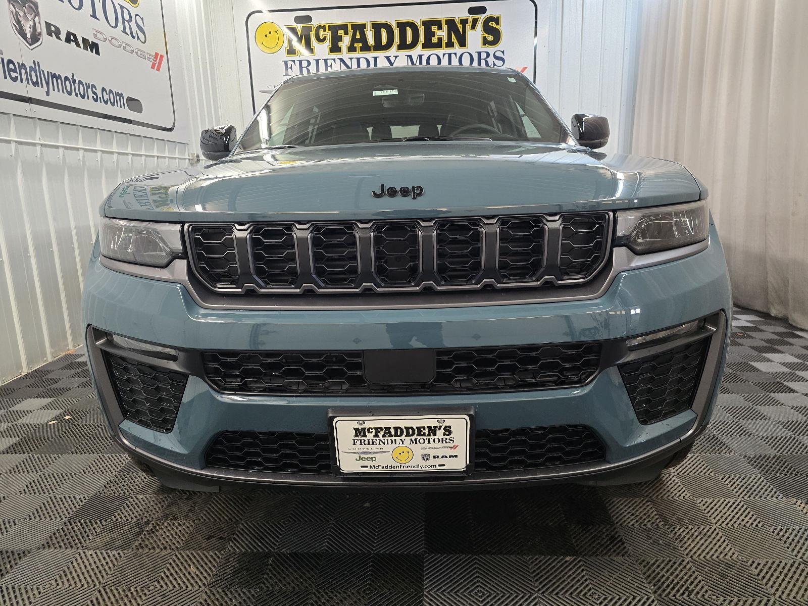 New 2026 Steel Blue Exterior Paint Jeep Limited image 8