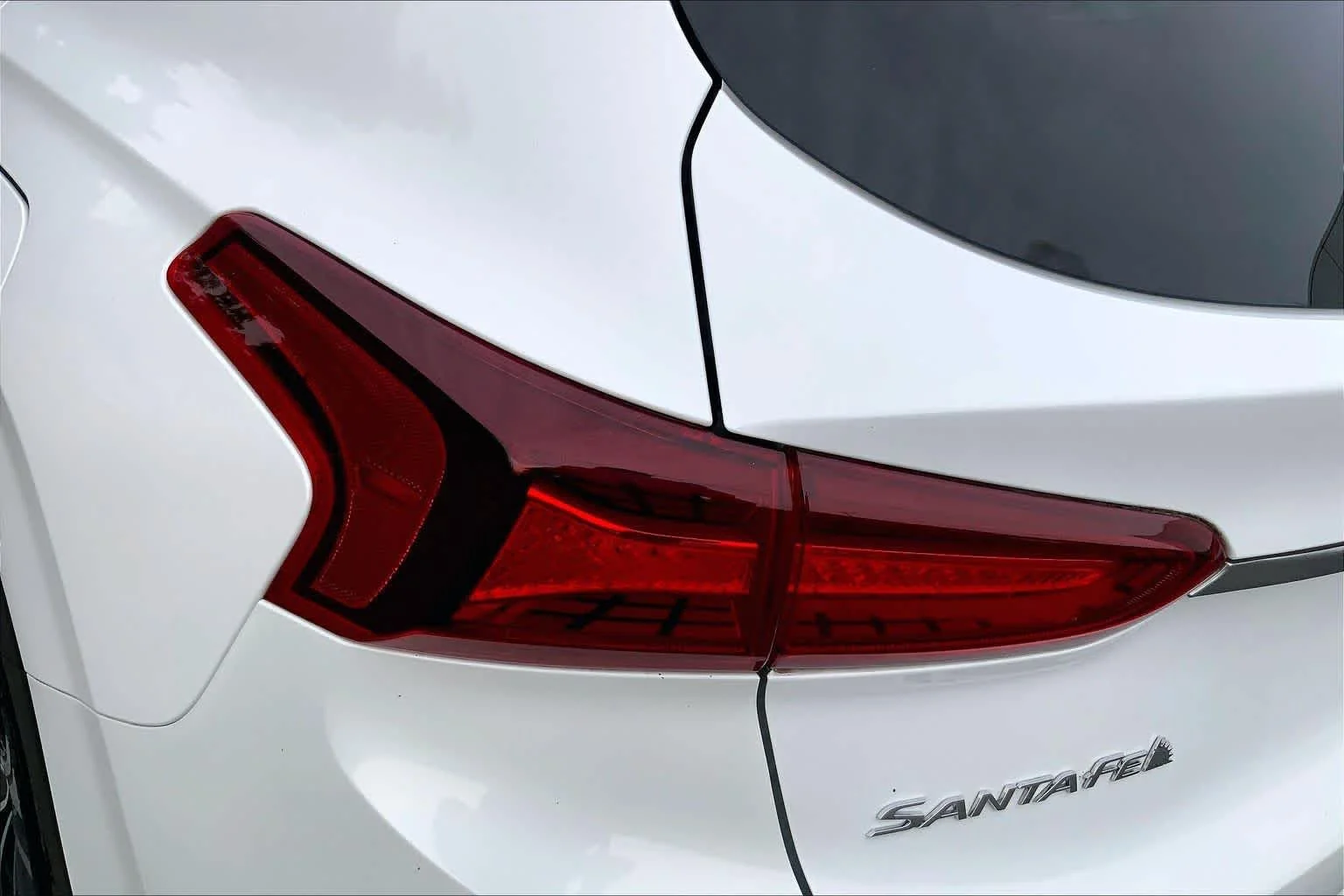 Used 2019 Quartz White Hyundai Ultimate image 29
