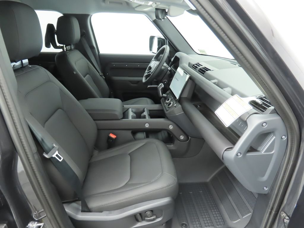 Used 2026 Carpathian Grey Prem Met Land Rover S image 20
