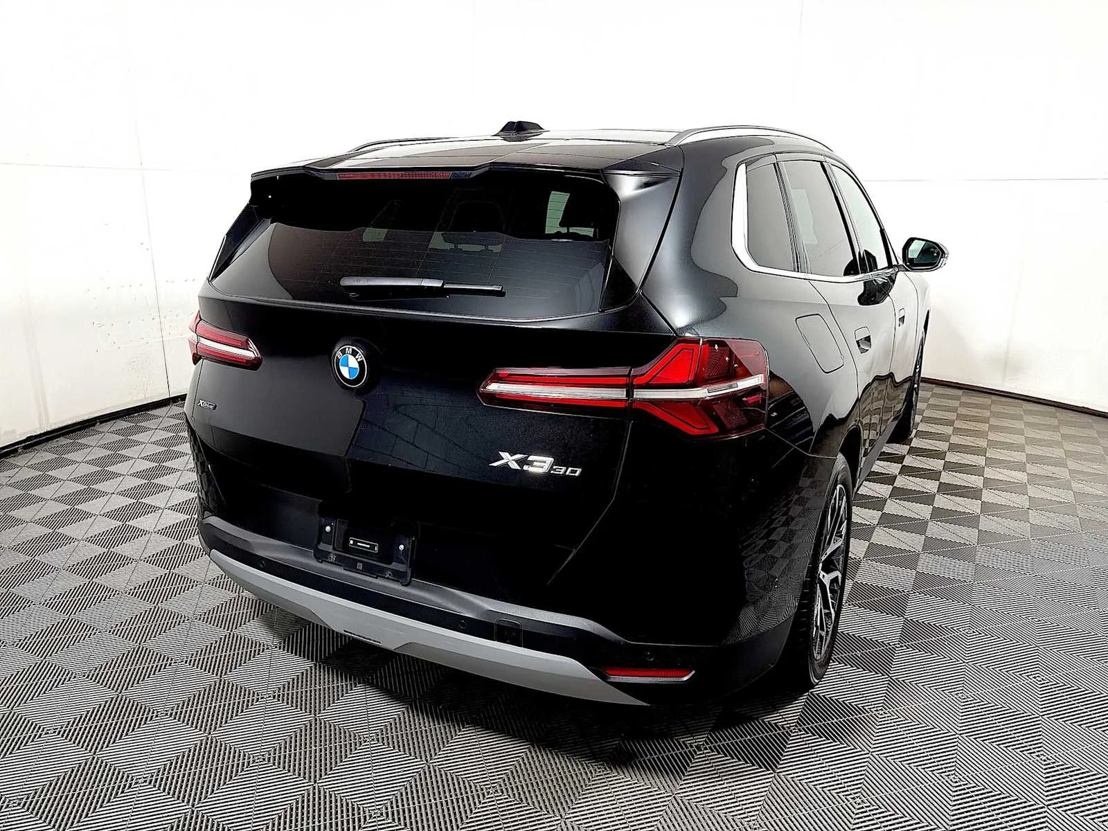Used 2026 Black Sapphire Metallic BMW 30 xDrive image 6
