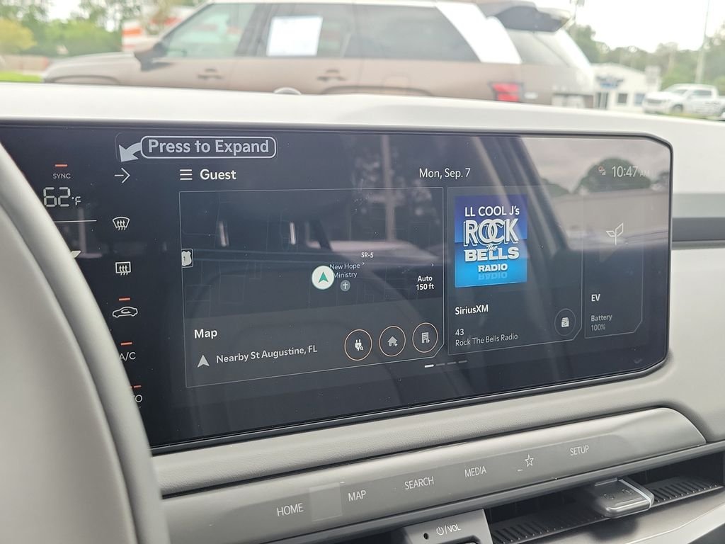 New 2027 Interstellar Gray Kia Wind image 31