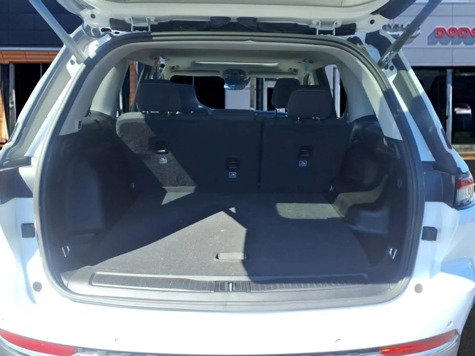 Used 2023 Bright White Clearcoat Jeep Laredo image 10
