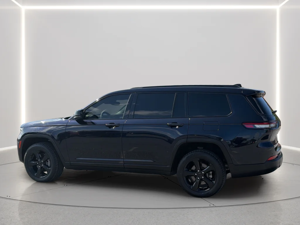 Used 2024 Black Jeep Limited image 14