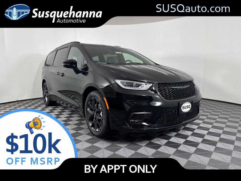2026 Chrysler Pacifica Limited's photo