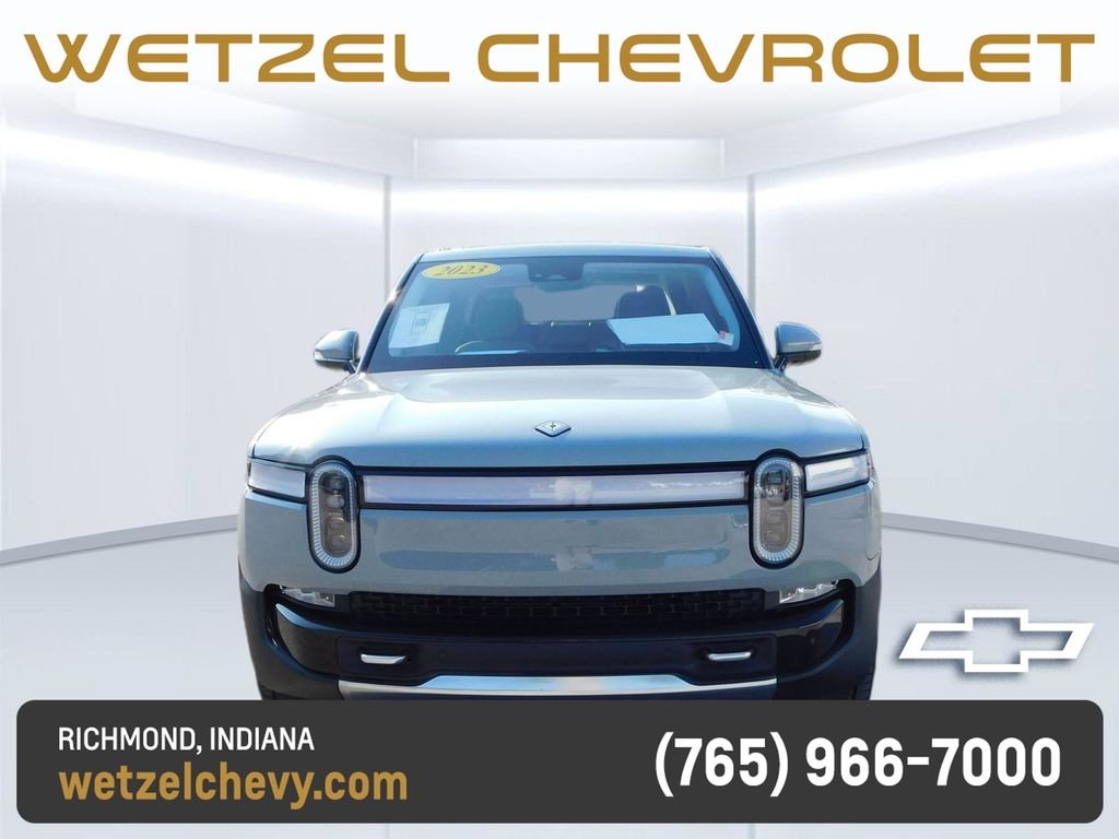 Used 2023 Blue Rivian Adventure image 9