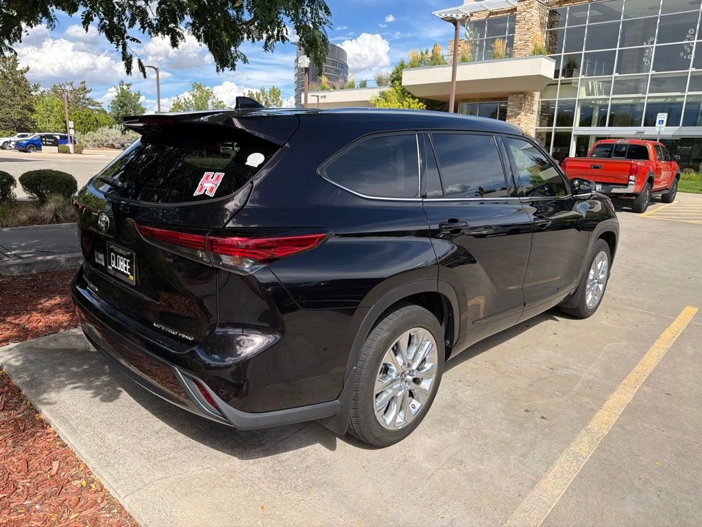 Used 2022 Brown Toyota Limited image 3
