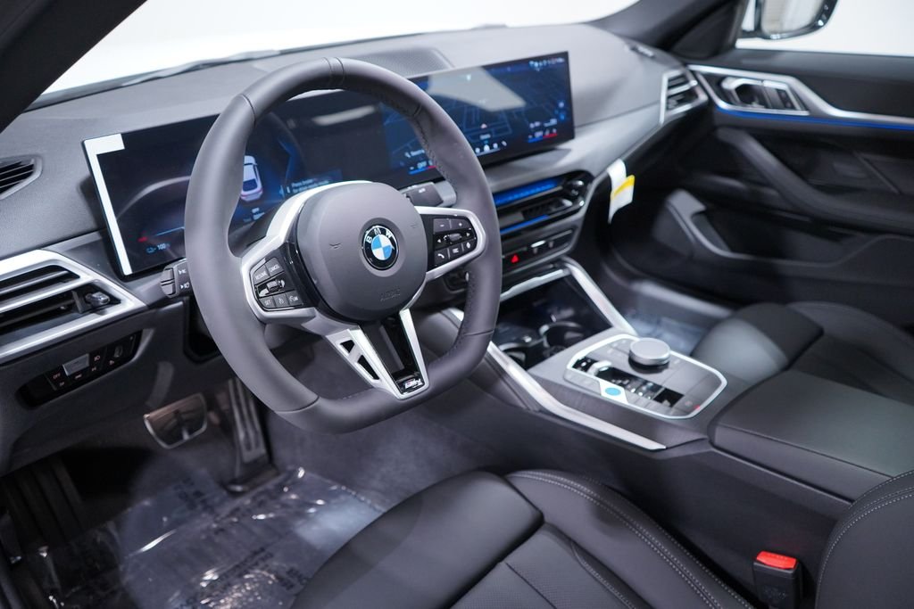 New 2026 Alpine White BMW eDrive40 image 6