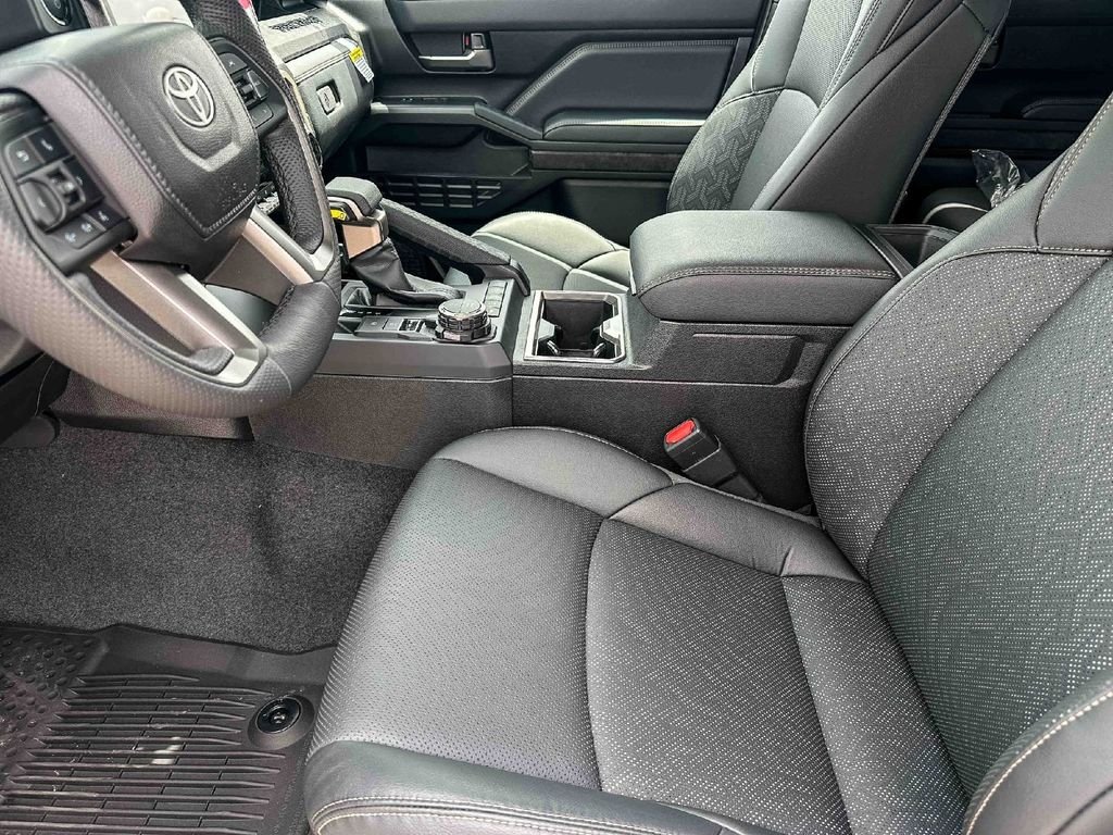 2026 Toyota Tacoma Limited - Photo 7