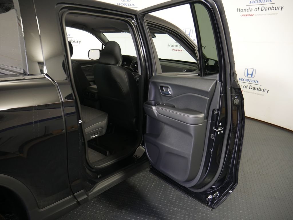2026 Honda Ridgeline Sport - Photo 10