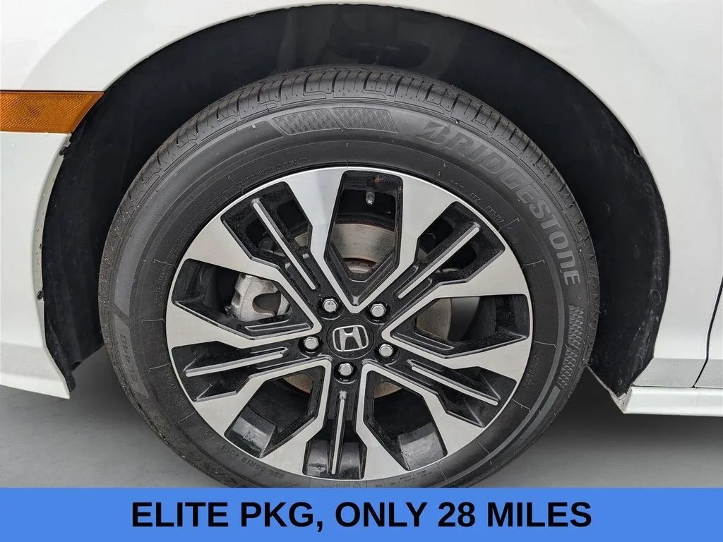 Used 2025 White Honda Elite image 7