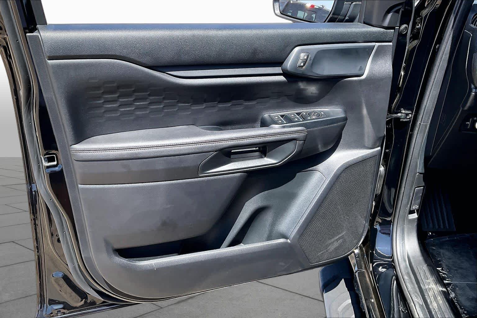 New 2026 Shadow Black Ford XLT image 10