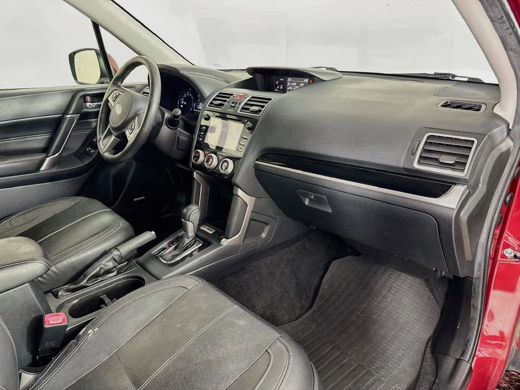 Used 2017 Venetian Red Pearl Subaru 2.5i Touring image 37