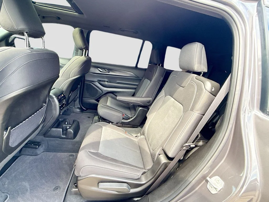 Used 2025 Gray Jeep Laredo image 24