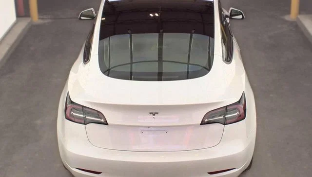 Used 2023 White Tesla 4DR RWD image 4
