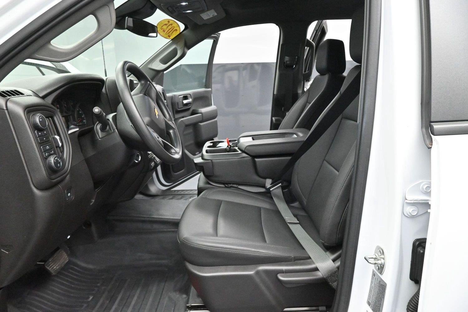 Used 2025 Summit White Chevrolet WT image 12