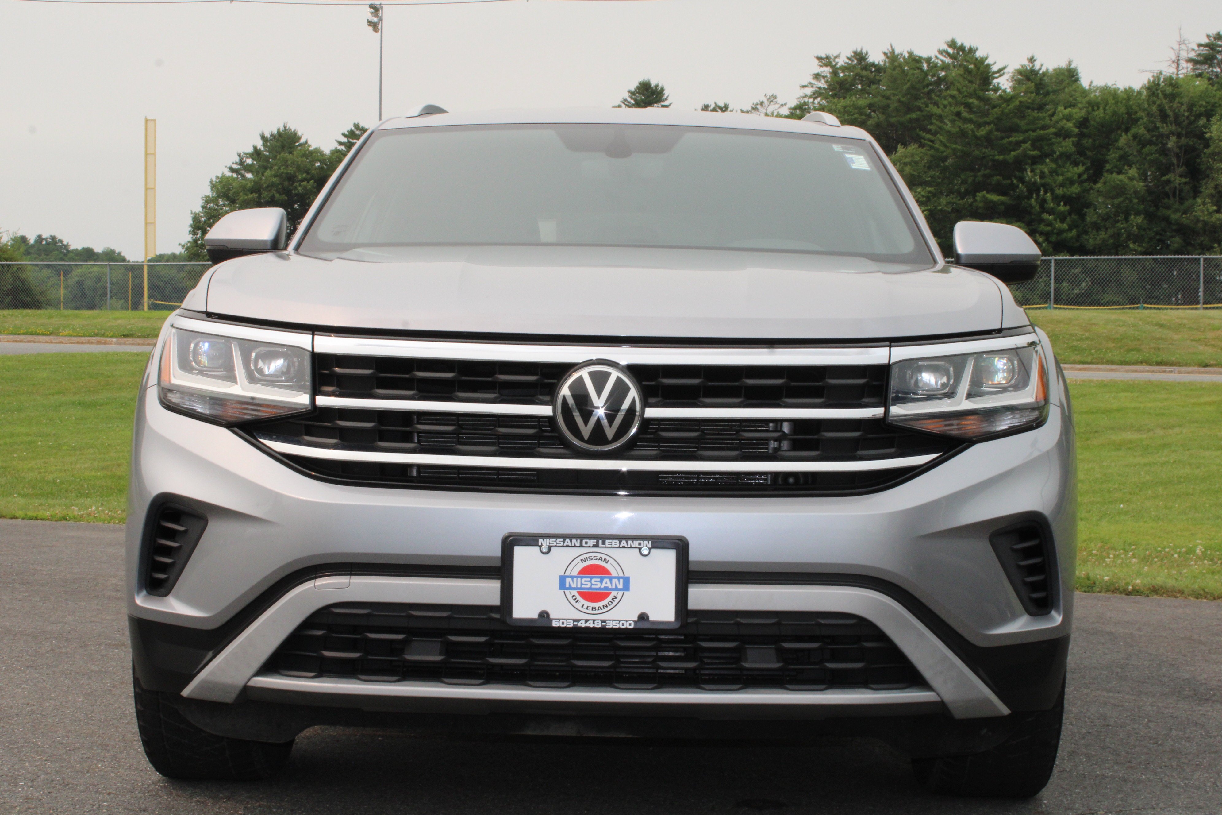 Used 2020 Silver Volkswagen 2.0T SE image 1