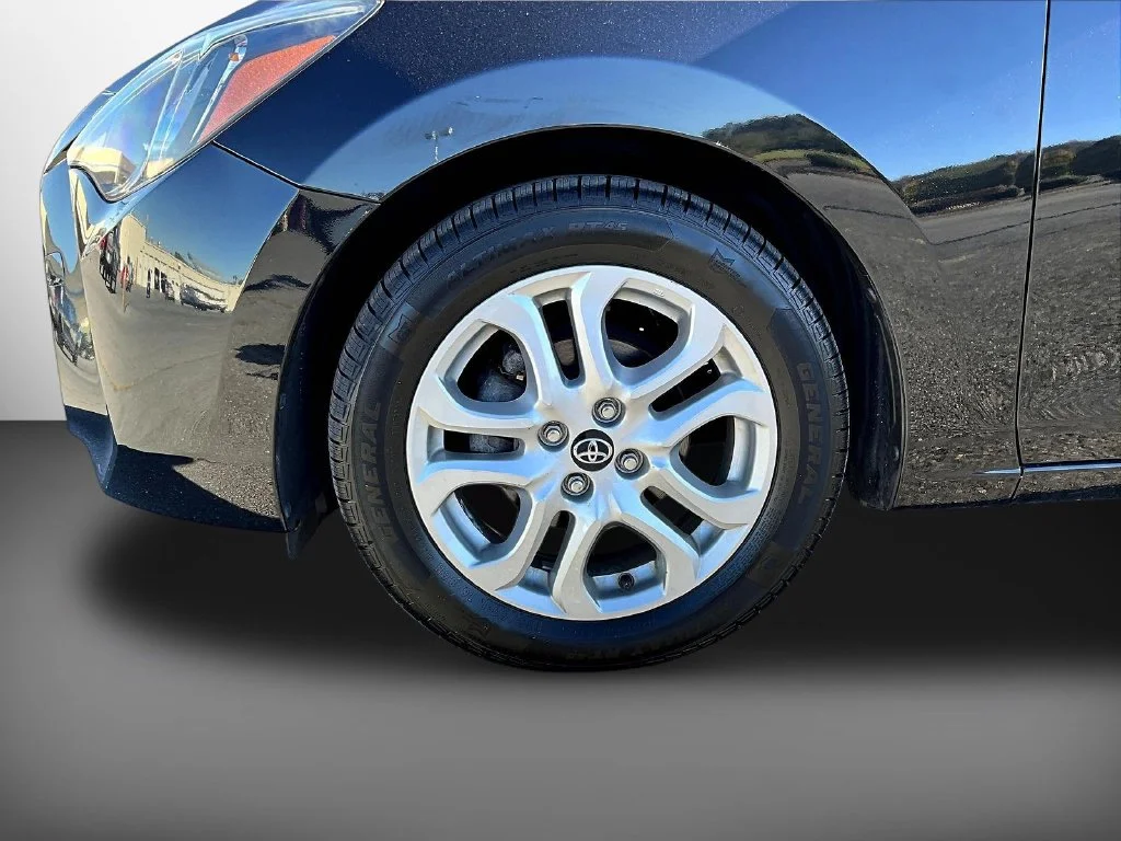 Used 2017 Stealth Toyota Base image 36