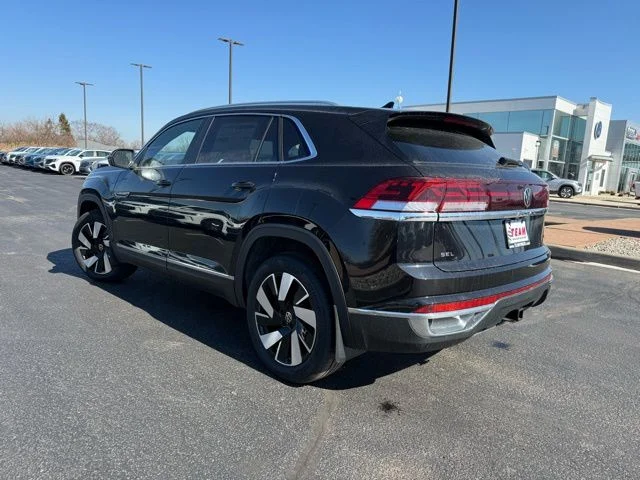 New 2026 Black Volkswagen 2.0T SEL image 6