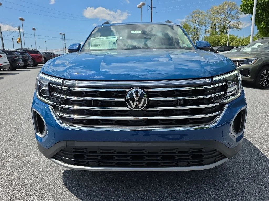 New 2026 Volkswagen Atlas 2.0T SE w/Technology 4D Sport Utility in