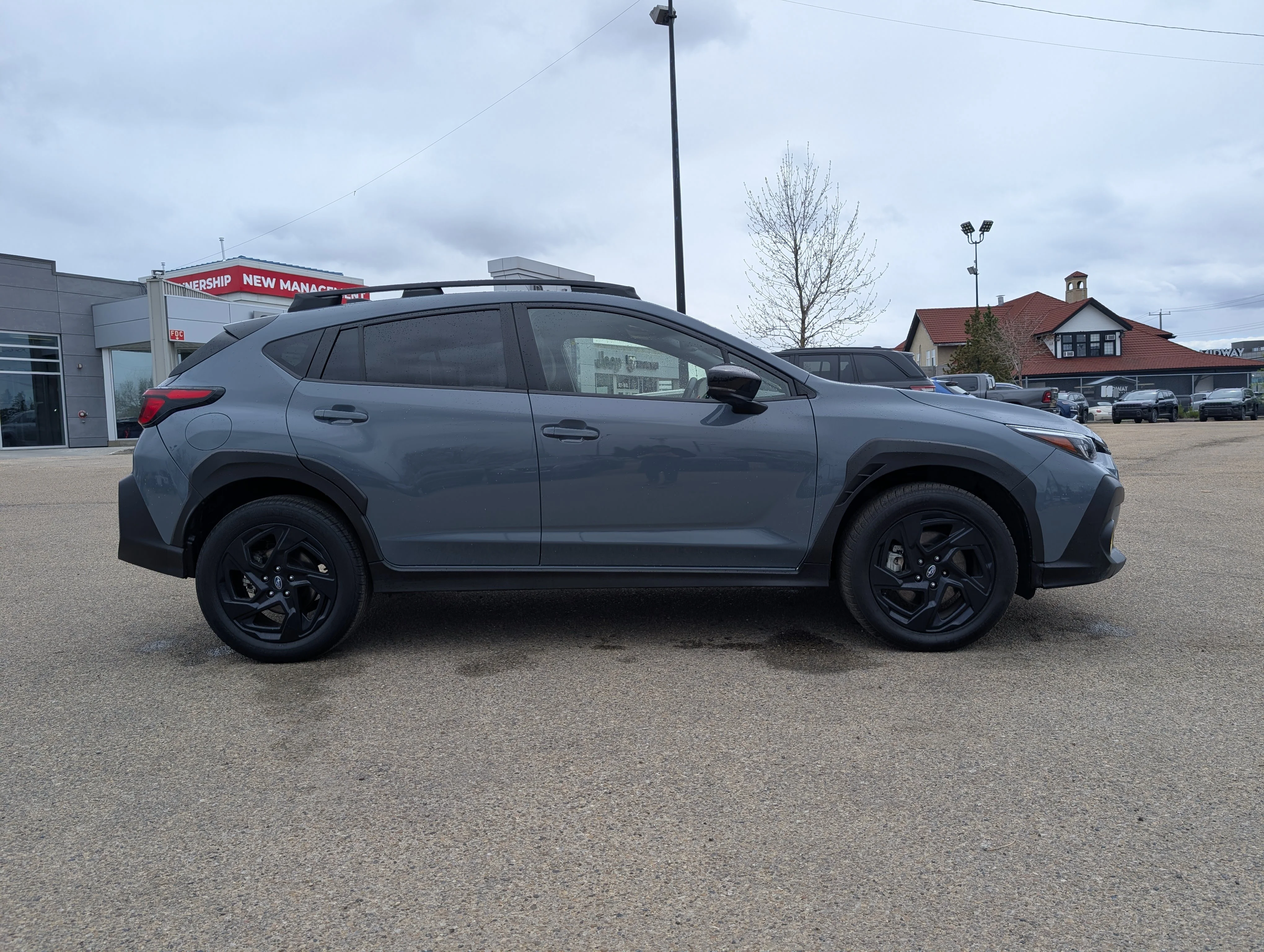Used 2024 Blue Subaru Onyx image 8