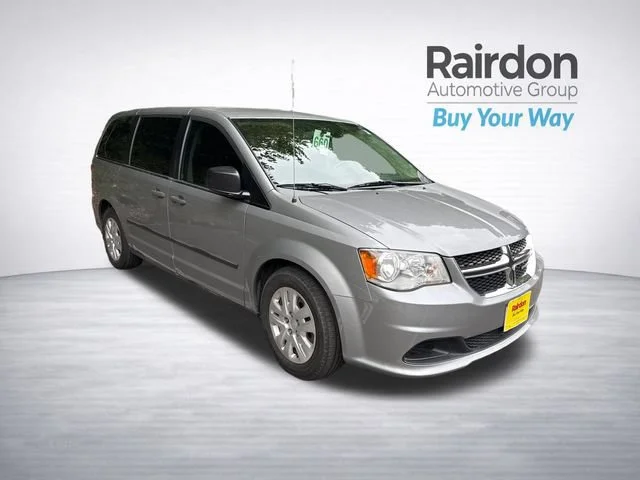 2015 Dodge Grand Caravan American Value Package's photo