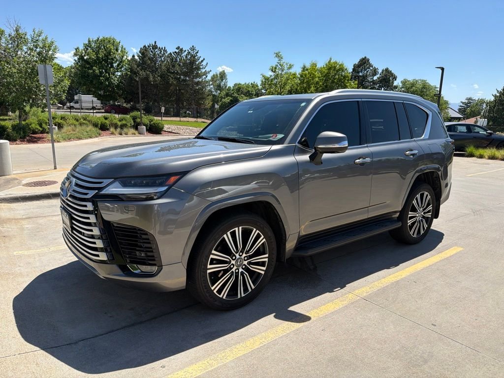 2024 Lexus LX 600 600 Luxury's photo