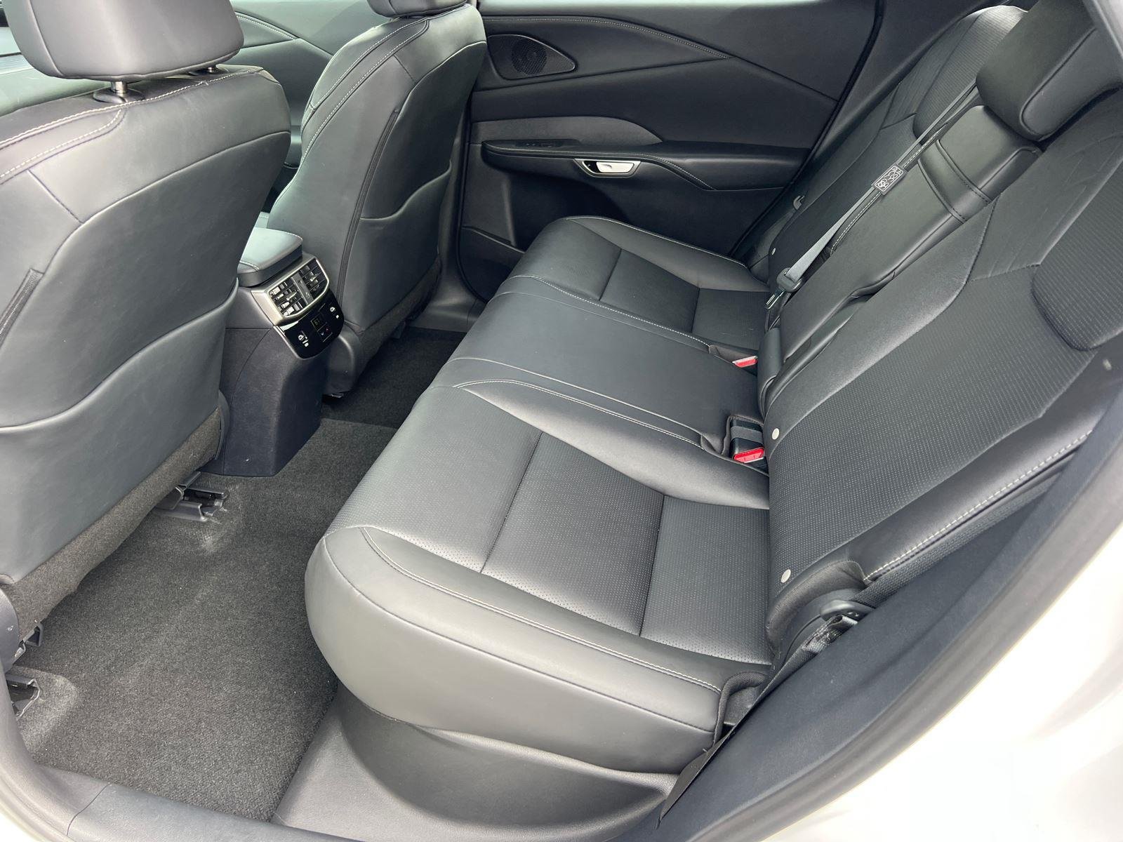 2024 Lexus RX 350 - Photo 22