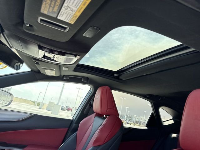 Certified Used 2024 WHITE NOVA GLASS FLAKE Lexus 350 F SPORT Handling image 22
