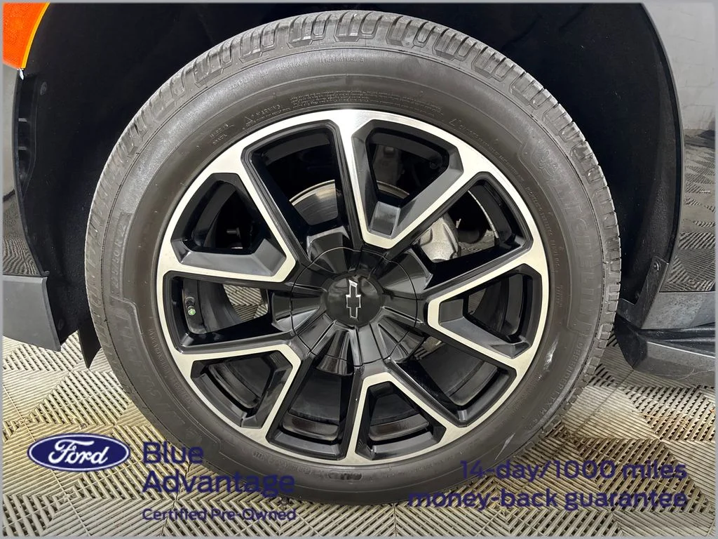 Certified Used 2023 Black Chevrolet RST image 14