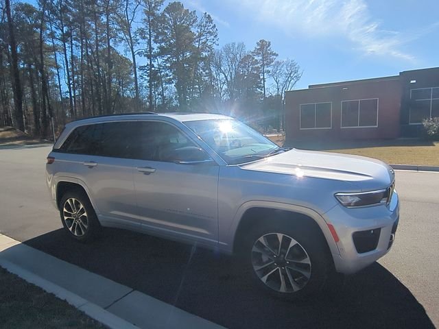2025 Jeep Grand Cherokee Overland - Photo 15
