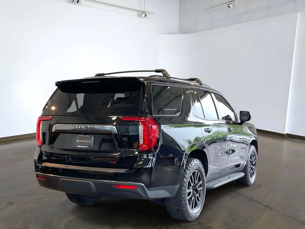 Used 2023 Onyx Black GMC AT4 image 4