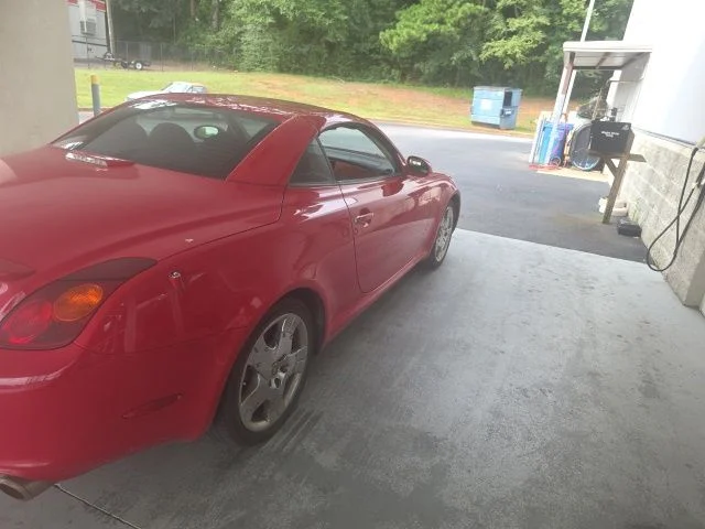Used 2002 Red Lexus 430 image 9
