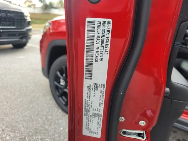 New 2026 Red Hot Pearlcoat Jeep Latitude image 19