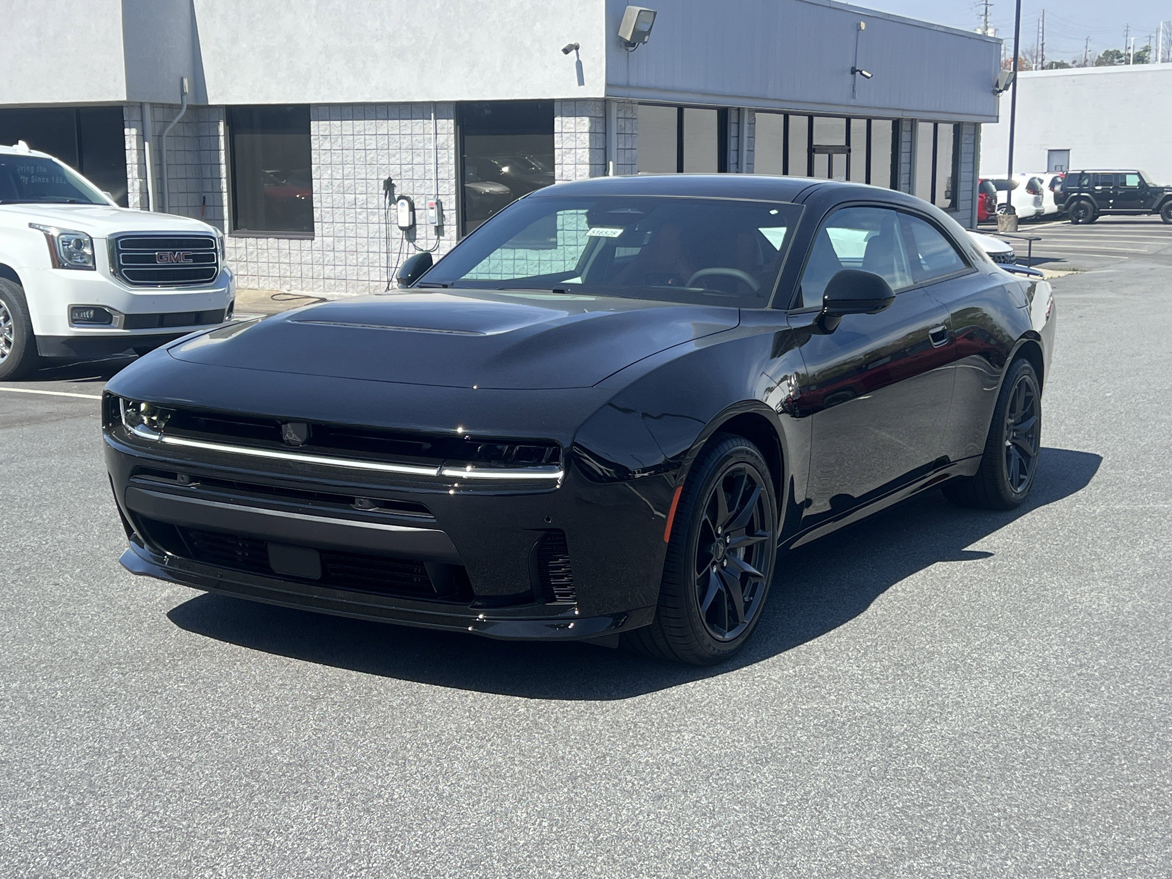 New 2026 Diamond Black Crystal Pearlcoat Dodge Scat Pack Plus image 3
