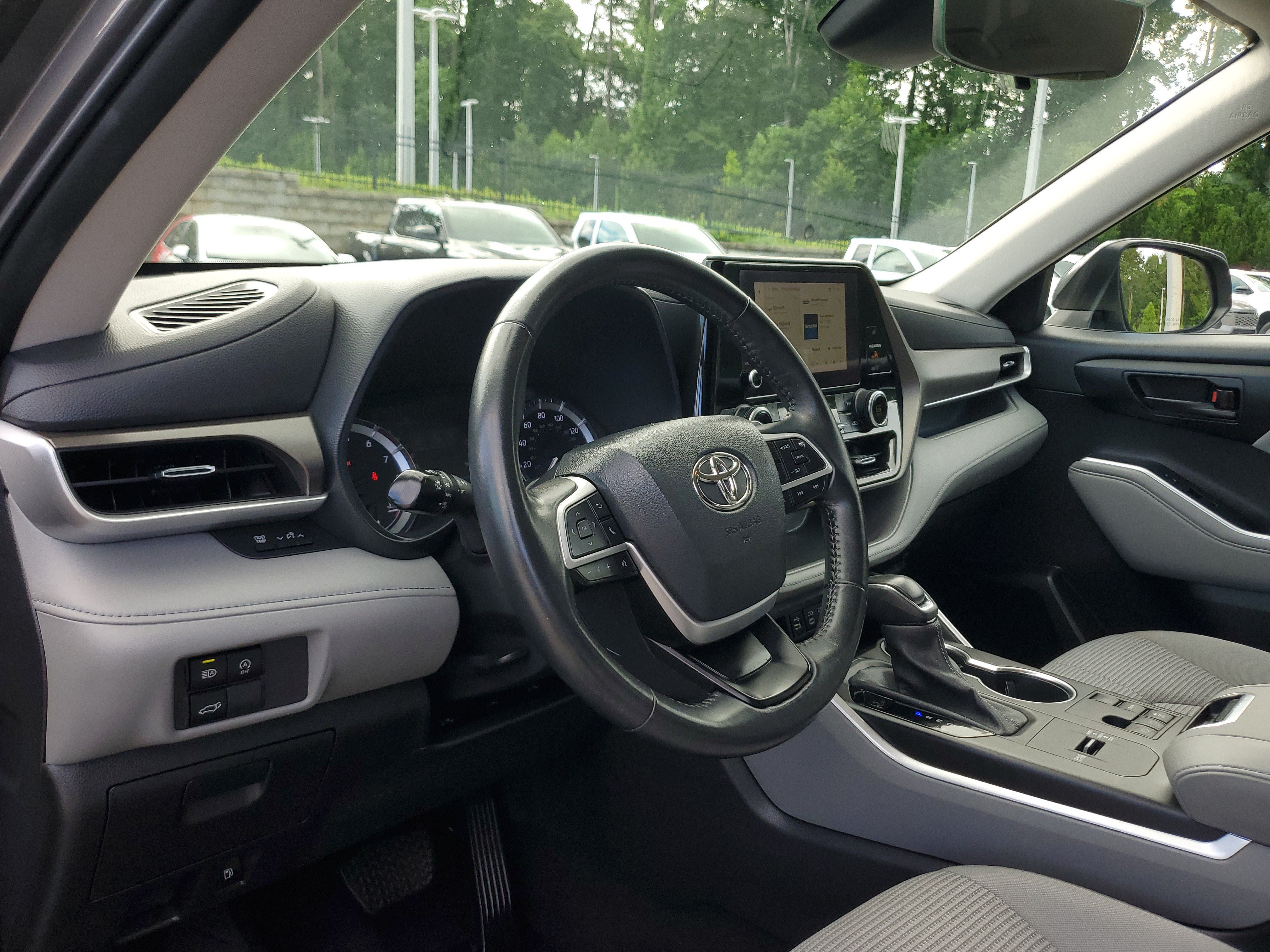 Used 2023 Gray Toyota LE image 14