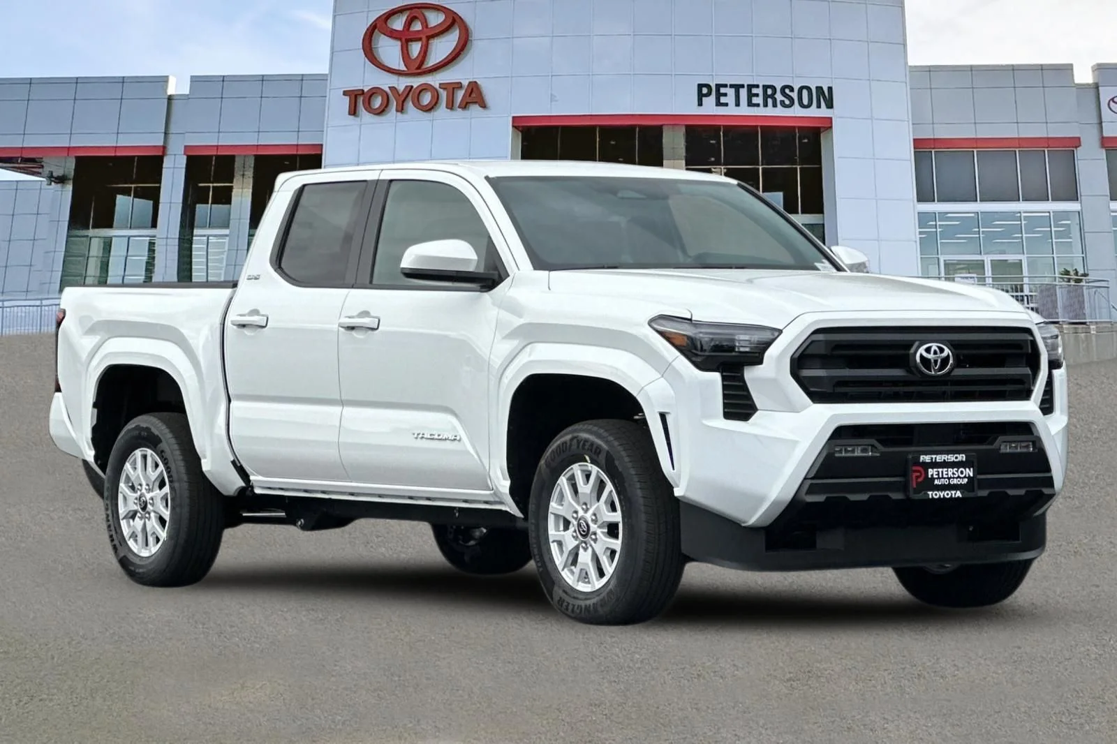 New 2026 White Toyota SR5 image 2