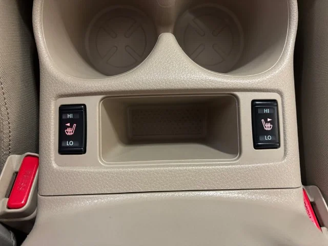 Used 2019 White Nissan SV image 22
