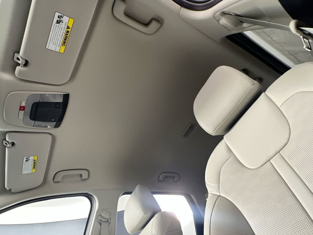 New 2026 Wolf Gray Kia S image 21