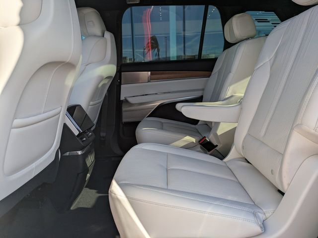 2026 Cadillac VISTIQ Luxury - Photo 15