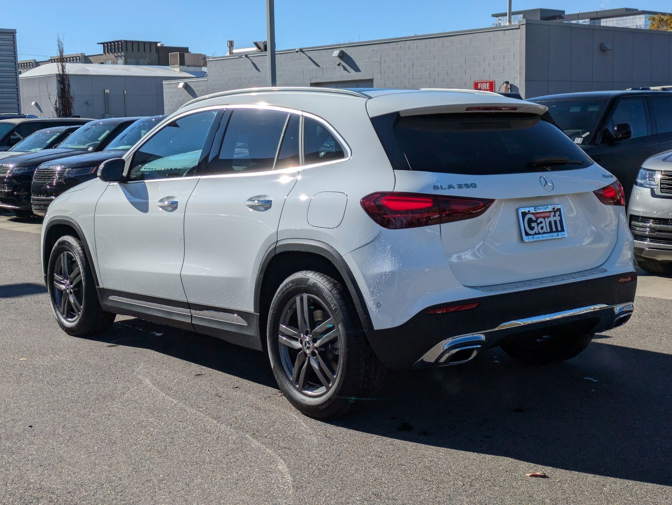 New 2025 Polar White Mercedes-Benz GLA 250 image 5