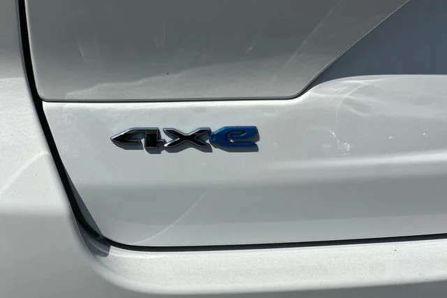 Used 2024 White Jeep 4xe image 35