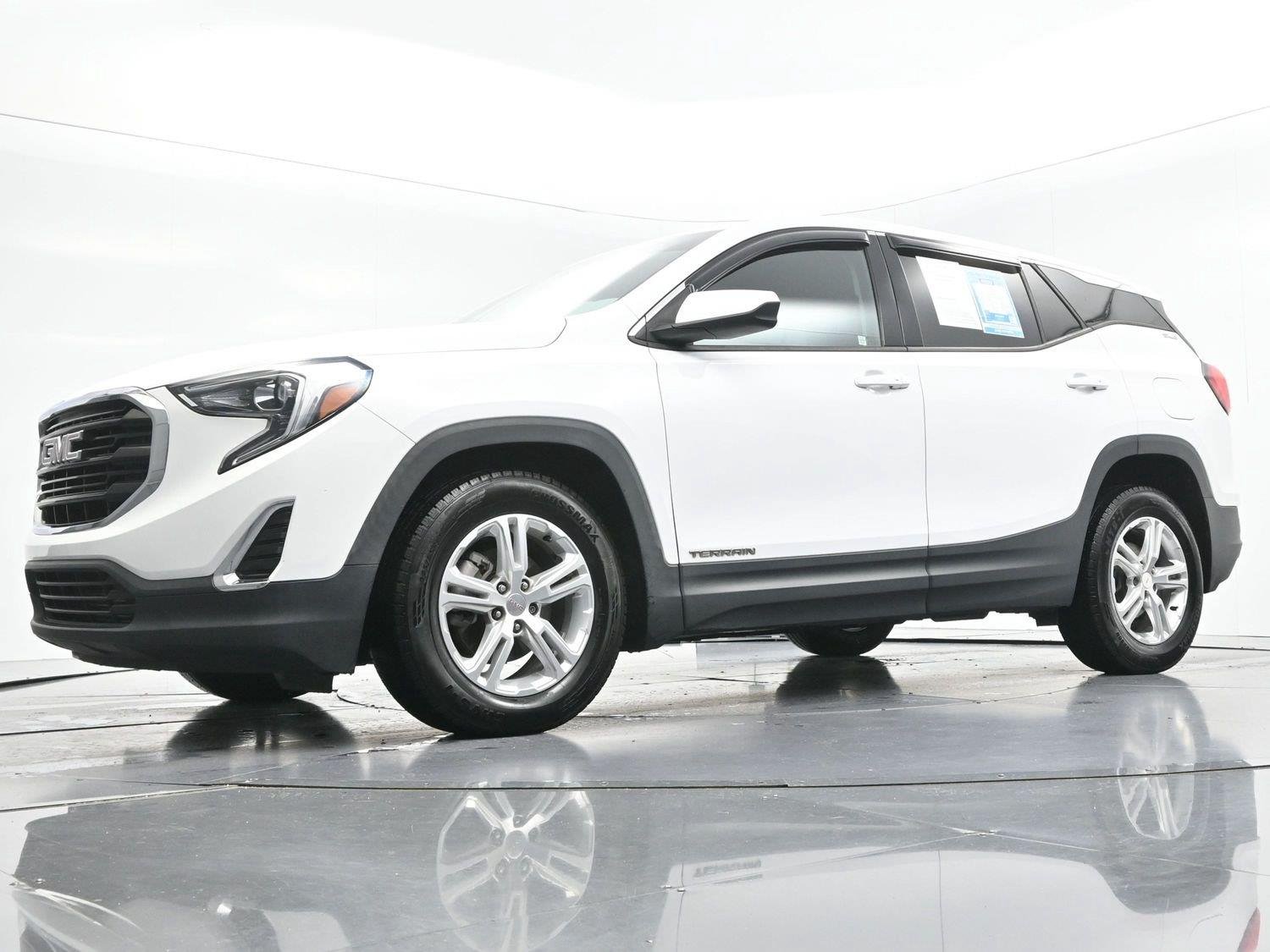 Used 2020 Summit White GMC SLE image 47