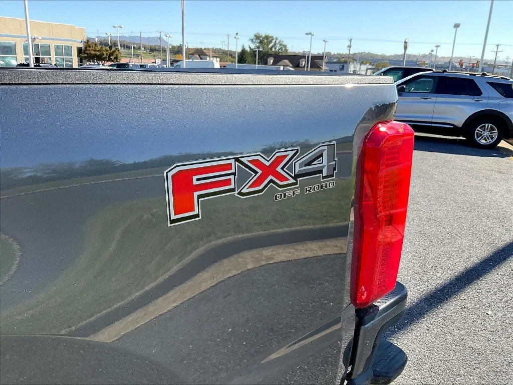 Used 2026 Gray Ford XL image 29