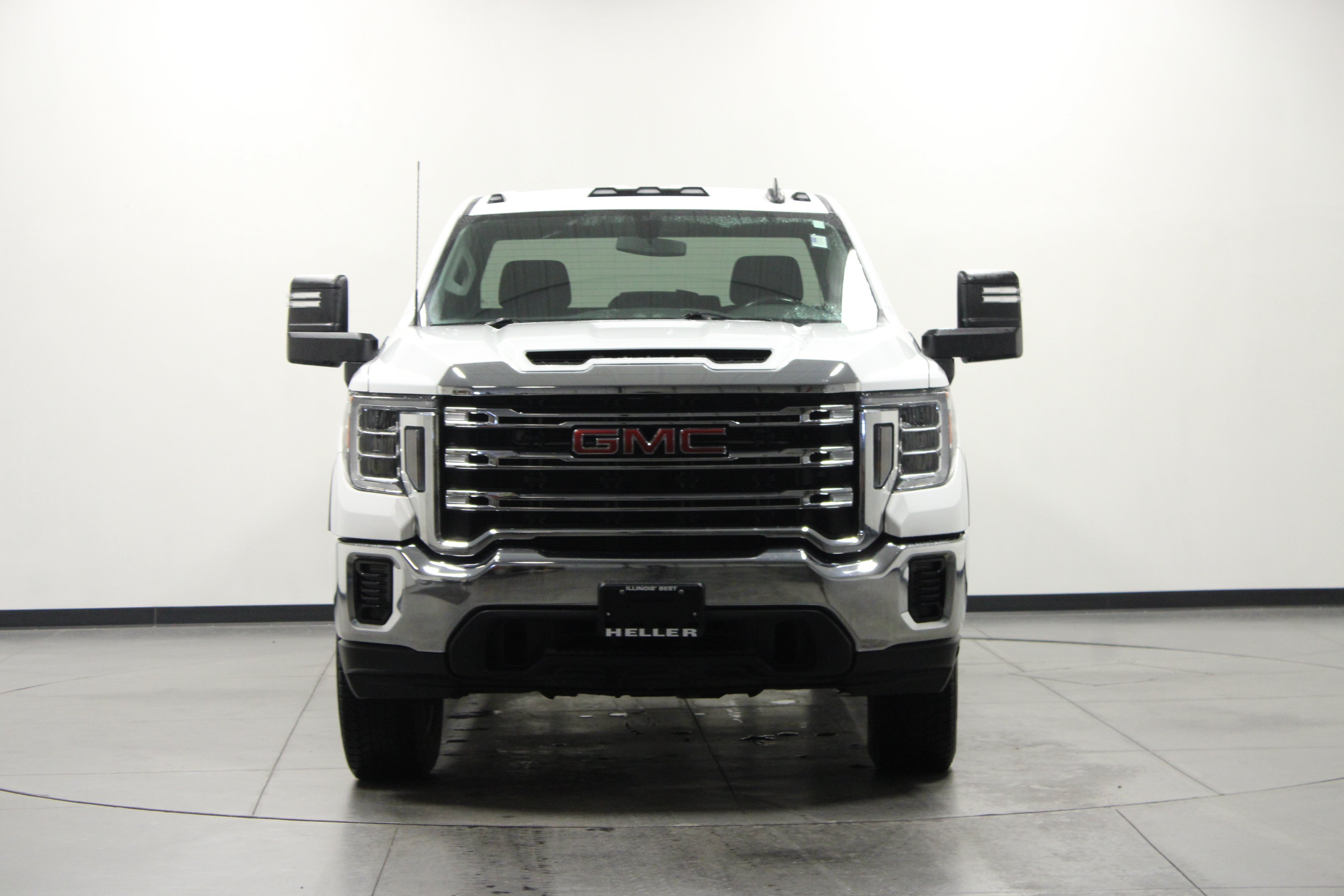 Used 2021 Summit White GMC SLE image 9