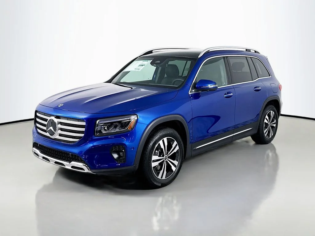 2026 Mercedes-Benz GLB GLB 250 4MATIC's photo
